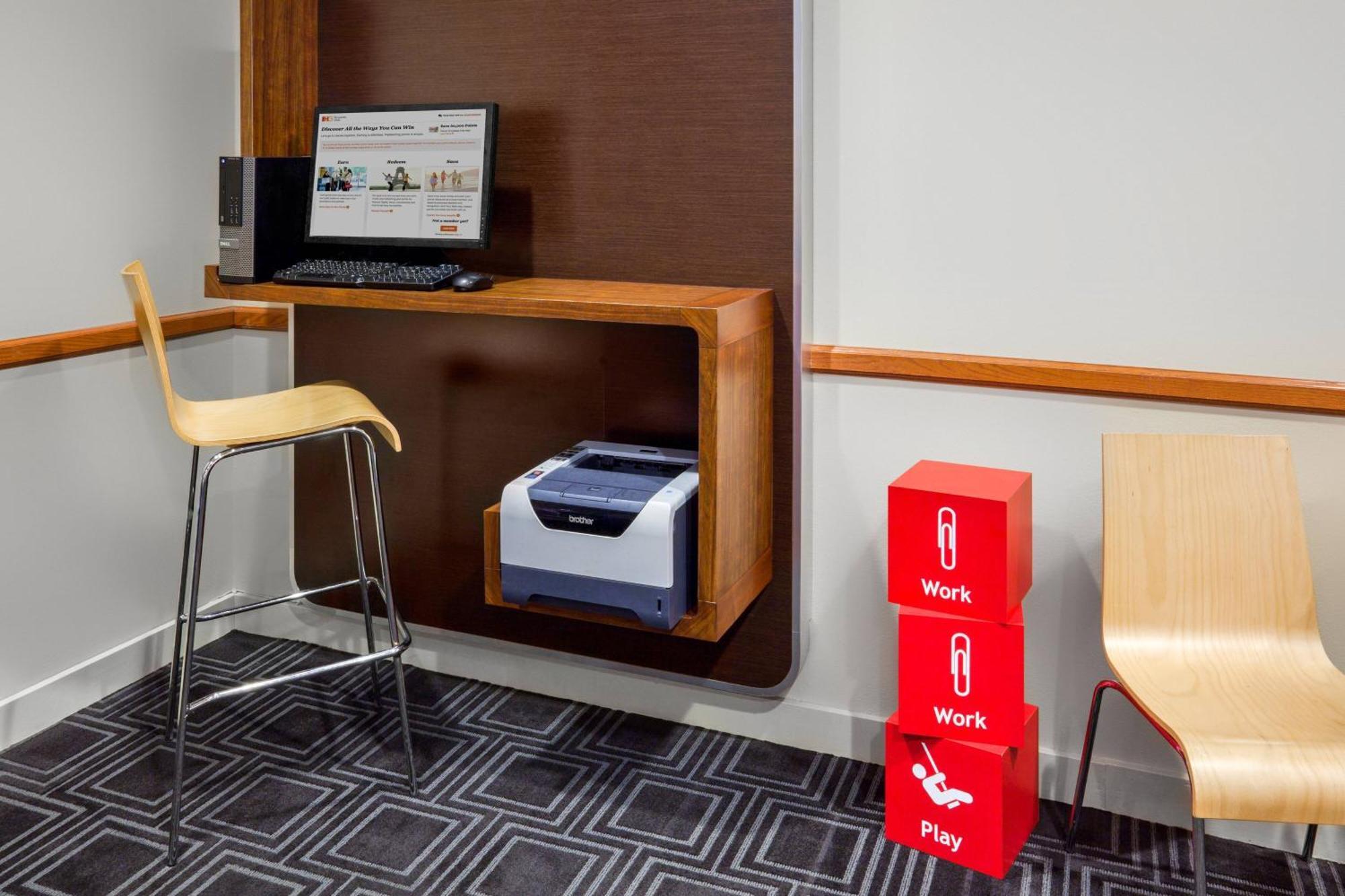 Towneplace Suites Minneapolis West/St. Louis Park Eksteriør bilde